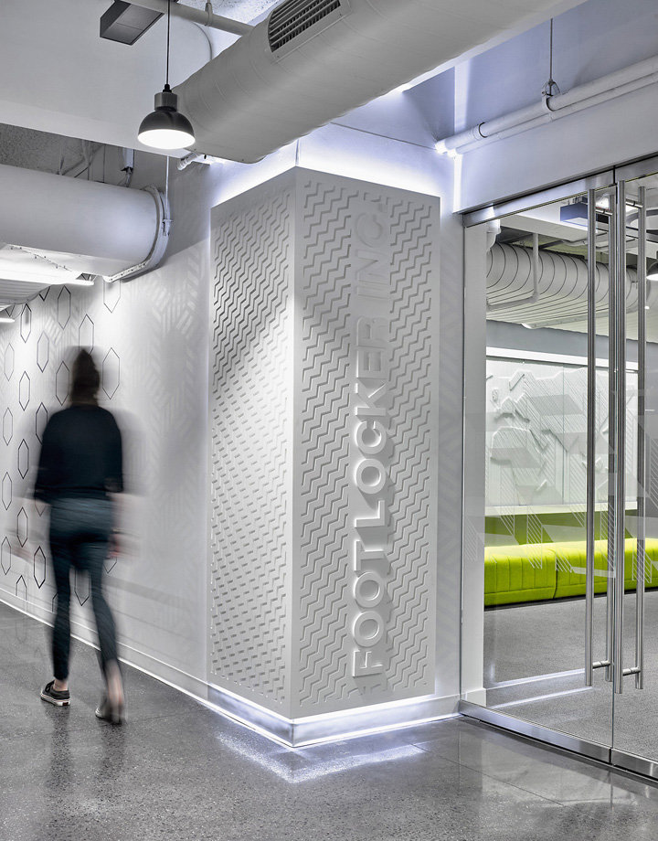 唯美工業(yè)風(fēng) 美國(guó)零售商Foot Locker紐約總部設(shè)計(jì)欣賞