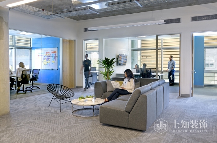 辦公室裝修的靈魂就是設(shè)計(jì)，而設(shè)計(jì)源于牛逼的設(shè)計(jì)師.jpg
