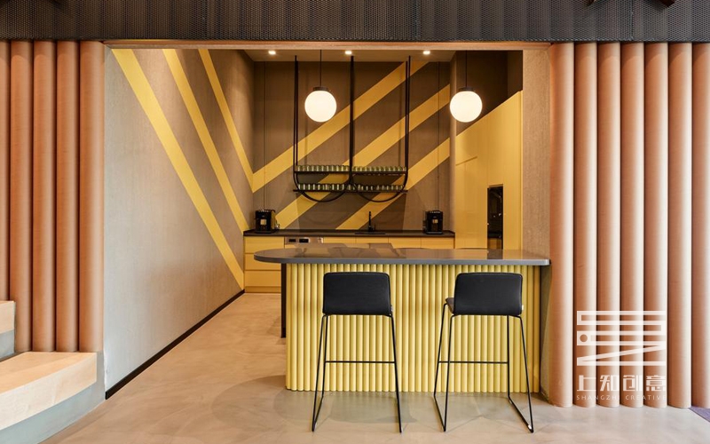 案例分享丨趣味色彩繽紛的辦公空間設(shè)計19.jpg 案例分享丨趣味色彩繽紛的辦公空間設(shè)計19.jpg