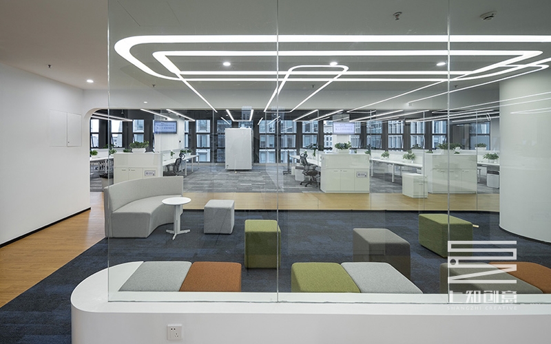 {廣州辦公室設(shè)計(jì)}有哪些注意事項(xiàng)？？3.jpg